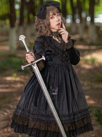 Klassisches Lolita-Kleid aus Velours mit langen Ärmeln schwarze Lolita-Kleider