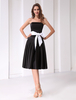 Kleid aus Satin in Schwarz