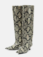 Kniehohe Stiefel mit Kitten Heel und Schlangenmuster weite Claf-Stiefel für Damen