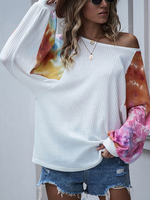 Langarm-T-Shirts Weißer Batik-bedruckter Bateau-Ausschnitt-Polyester-Frauen-T-Shirt