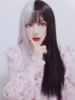 Lange Lolita Perücke Schwarz und Weiß Split Color Lolita Haar Perücken