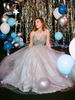 Langes Ballkleid aus Tüll mit Schnürung und Pailletten