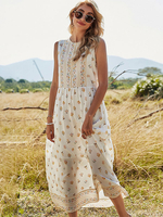 Maxikleider Ärmelloses Kleid aus plissiertem Stretch-Polyester mit weißem Juwelenhals und plissiertem Stretch
