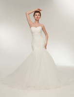 Meerjungfrau Hochzeit mit Schnürung Tüll und eingebautem BH in Elfenbeinfarbe Mermaid- Mit Schleppe mit trägerlosem Design trägerlos