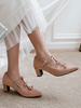 Mid-Low Heels für Frauen Pointed Toe Pink Pearls Chunky Heels Slip-On Wildleder Elegante Schleifen T-Typ Bandage Pumps