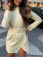 Minikleider Beige mit langen Ärmeln Knöpfe Polyester; kurzes Kleid