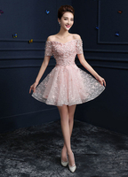 Modisches Abendkleid für Homecoming mit Carmenausschnitt Tüll A-Linie- und Perlen-Applikation und Hellrosa