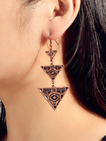 Ohrringe Ture Red Metal Pierced Hoop Huggie Frauenschmuck