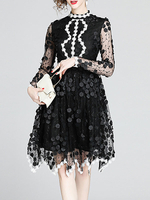 Partykleider Black Jewel Neck Langarm Semi Formal Dress