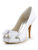 Peeptoe-Brautschuhe mit Schleife und Pfennigabsatz in Weiß