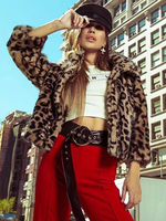 Pelzmantel Lange Ärmel Leopardenmuster mit Leopard-Korn Optik und Umlegekragen Pelzjacke Kunstfell Jacke Kunstpelz Wintermantel