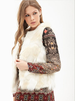 Pelzmantel ärmellos Elfenbeinfarbe mit Tiermuster und Rundkragen Pelzjacke Kunstfell Jacke Kunstpelz Wintermantel