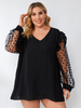 Plus Size Bluse für Frauen V-Ausschnitt mit langen Ärmeln Spitze Polyester Schwarz T-Shirt