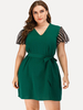 Plus Size Grünes Midikleid Kurzärmliges Polyester Knielanges lässiges Sommerkleid aus Polyester mit V-Ausschnitt