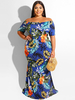 Plus Size Maxikleid Blauer Bateau-Ausschnitt Kurzarm Bedrucktes Muster Rüschen Polyester Bodycon Langes Kleid