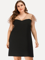 Plus Size Schwarzes Midikleid V-Ausschnitt Kurzarm Polyester Knielanges Sommerkleid