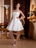 Prom-Kleid aus Organza in Weiß
