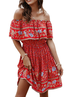 Rotes schulterfreies Boho-Kleid mit kurzen Ärmeln und bedrucktem Strandkleid