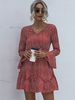 Rotes Sommerkleid V-Ausschnitt 3/4-langes Ärmel Schnüren kurze Wickelkleider