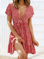 Rotes Sommerkleid V-Ausschnitt Blumendruckmuster Schnürung Cupless Knielanges Casual Beach Dress
