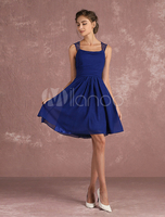 Schickes Cocktailkleid aus Chiffon mit U-Ausschnitt und Spitzen und Falten in Königsblau
