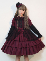 Schickes Lolita Kleid mit Rundkragen und langen Ärmeln gotisch und Rüschen