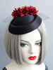Schwarz Hochzeit Hut Satin Blumen Detail Haarschmuck