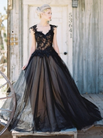 Schwarze Brautkleider A-Linie ärmellose rückenfreie Tüll-Spitze mit Zug Gothic Brautkleid