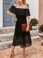 Schwarze Spitzenkleider Frauen Off-The-Shoulder Kurzarm Rüschen Skater Kleider