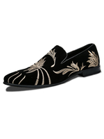 Schwarze Wildleder Slipper Männer Schuhe runde Kappe Floral bestickte Slip on Schuhe