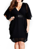 Schwarzes Partykleid für Mutter der Braut V-Ausschnitt mit halben Ärmeln Scheide Plissee Chiffon Gastkleider für die Hochzeit