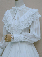 Süße Lolita Bluse weiß Vintage Neverland Spitze Rüschen Lolita Hemd