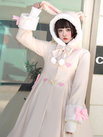 Süße Lolita Mäntel Leichte Aprikosenschnürbögen Polyestermantel Winter Lolita Outwears