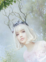 Süße Lolita Perücken in Khakifarbe Netz Tea party Perücke Hochwertige Synthetic Harajuku Fashion Stufenschnitt