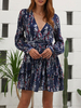 Skater-Kleid mit V-Ausschnitt mit langen Ärmeln Rüschen Blumendruck beiläufiger Ausgestelltes Sitz und Aufflackern-Kleid