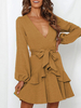 Skaterkleider V-Ausschnitt mit langen Ärmeln Cascading Rüschen Layered Bohemian Fit und Flare Kleid