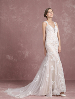 Sommer Brautkleider 2021 Spitze Champagner Straps Meerjungfrau Brautkleid Backless Perlen Ärmellos Kapelle Zug Brautkleid Milanoo