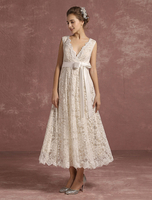 Sommer-Hochzeits-Kleider 2021 Spitze-V Ansatz-Sleeveless Brautkleid-Band-Bogen-Schärpe-Rückseiten-Schlüsselloch-Tee-Längen-Brautkleid Milanoo