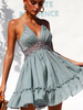 Sommerkleid Träger Hals ärmelloses rückenfreies helles himmelblaues Polyester Beach Midi Kleid