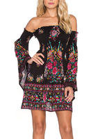 Sommerkleider Schwarz Damenmode Spandex und Carmenausschnitt Kleider Langarm und Print und Falten Sommerkleid schmale Passform