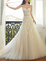 Spitze Brautkleider 2021 Tüll A Line Sweetheat Neck Ärmellos Bodenlangen Applique Brautkleider Mit Schleppe