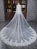 Spitze Hochzeit Schleier Elfenbein monistisches ovale Spitze Applique Rand Pailletten Kathedrale Brautschleier mit Kamm