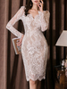 Spitzenkleider Weiß Kleid Mit Spitze mit schichtigem Design V-Ausschnitt Kleider Damenmode Langarm Cutouts für Herbst im sexyen Style Spitze