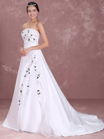 Stilvolle Corsagen Brautkleid aus Satin mit Blumen-Applikation und Schnürung in Weiß