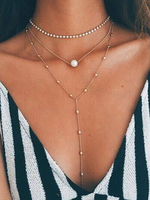 Stilvolle Halskette für Damen Metall mit Kunstdiamanten in Golden im schicken & modischen Style Mehrschichtige Halskette Kunstperle für Damen