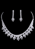 Strass Brautschmuck Set in Silbern mit Outfit