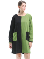 Strickkleid Jewel Neck Charmanter Farbblock Schwarz Grün Langarm Übergroßes Midikleid