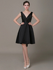 Tiefschwarzes Cocktailkleid Gefalteter Schleifengürtel A-Linie Kleines Schwarzes Kleid Hochzeitsgastkleid