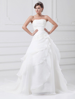 Tüll A-Linie-Brautkleid mit trägerlosem Design und Hof-Schleppe in Weiß