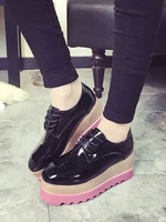 Trendy Oxfords Chic Pointed Toe PU-Leder